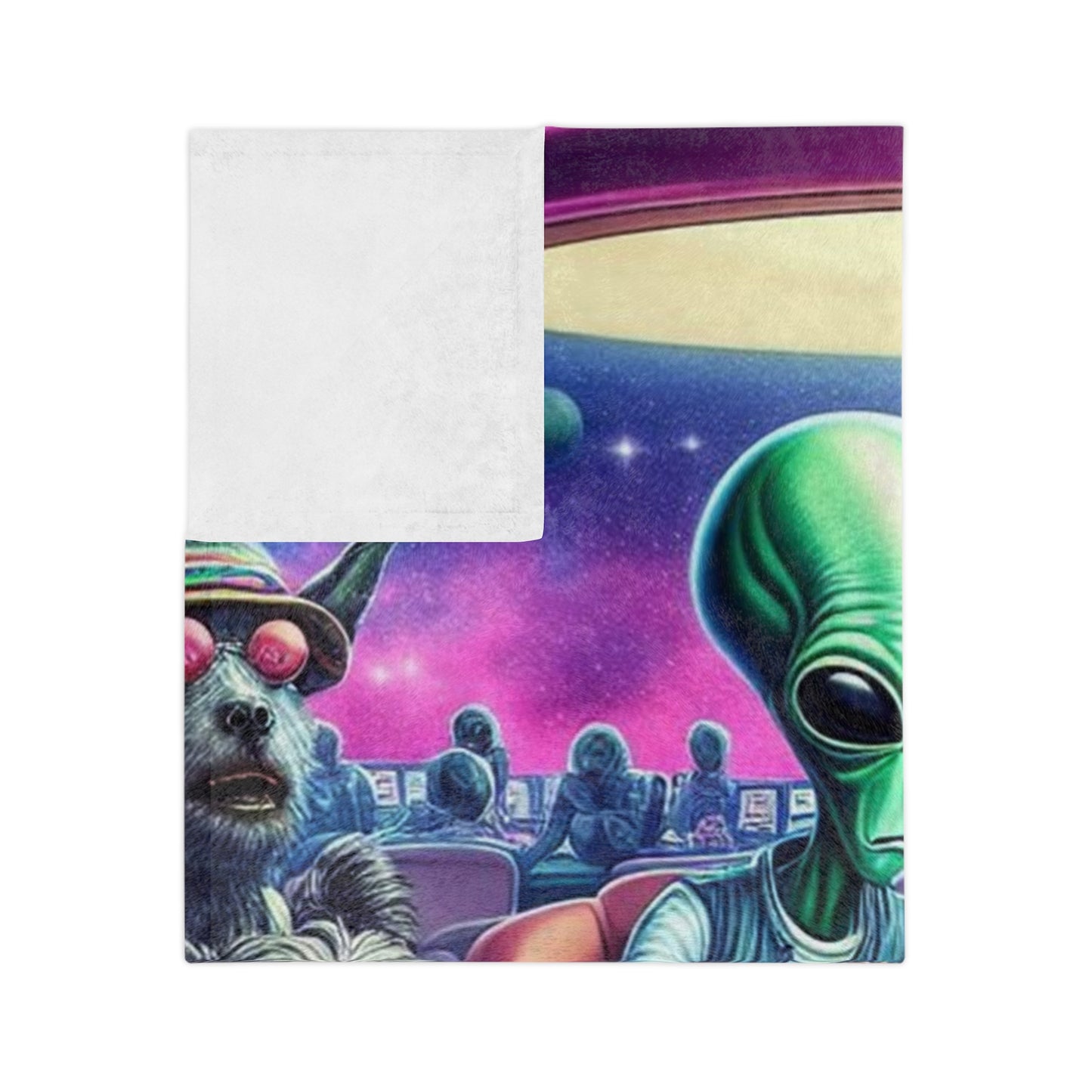 Poker Playing Dogs--with an Alien Velveteen Microfiber Blanket