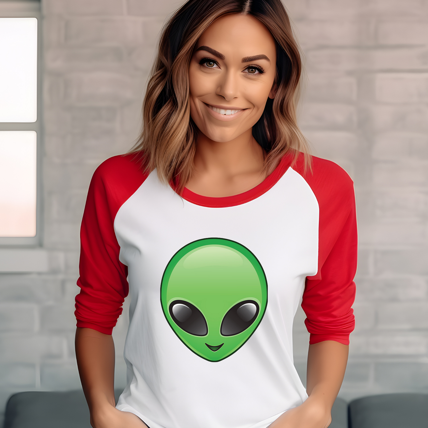 Cutie Pie Alien on a 3\4 Sleeve Baseball Tee