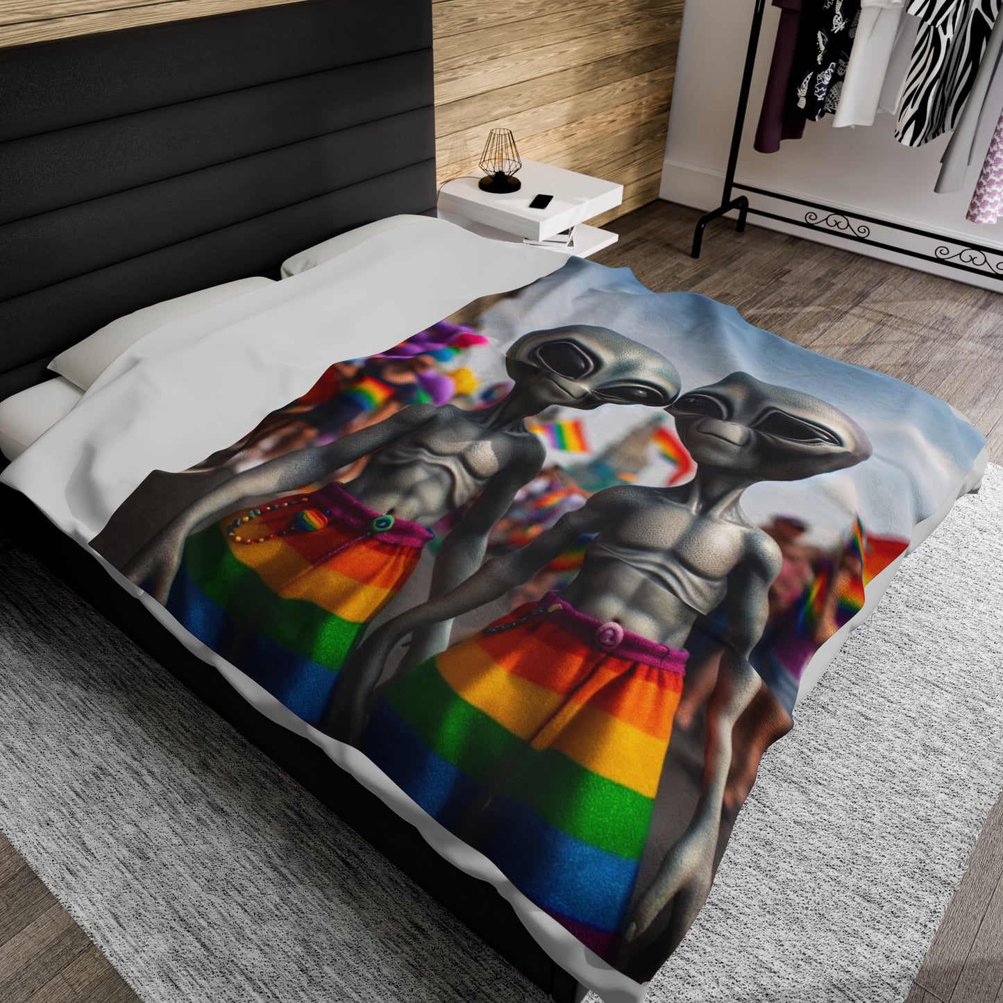 PRIDE 2024 Aliens - Limited Edition!! Velveteen Plush Blanket