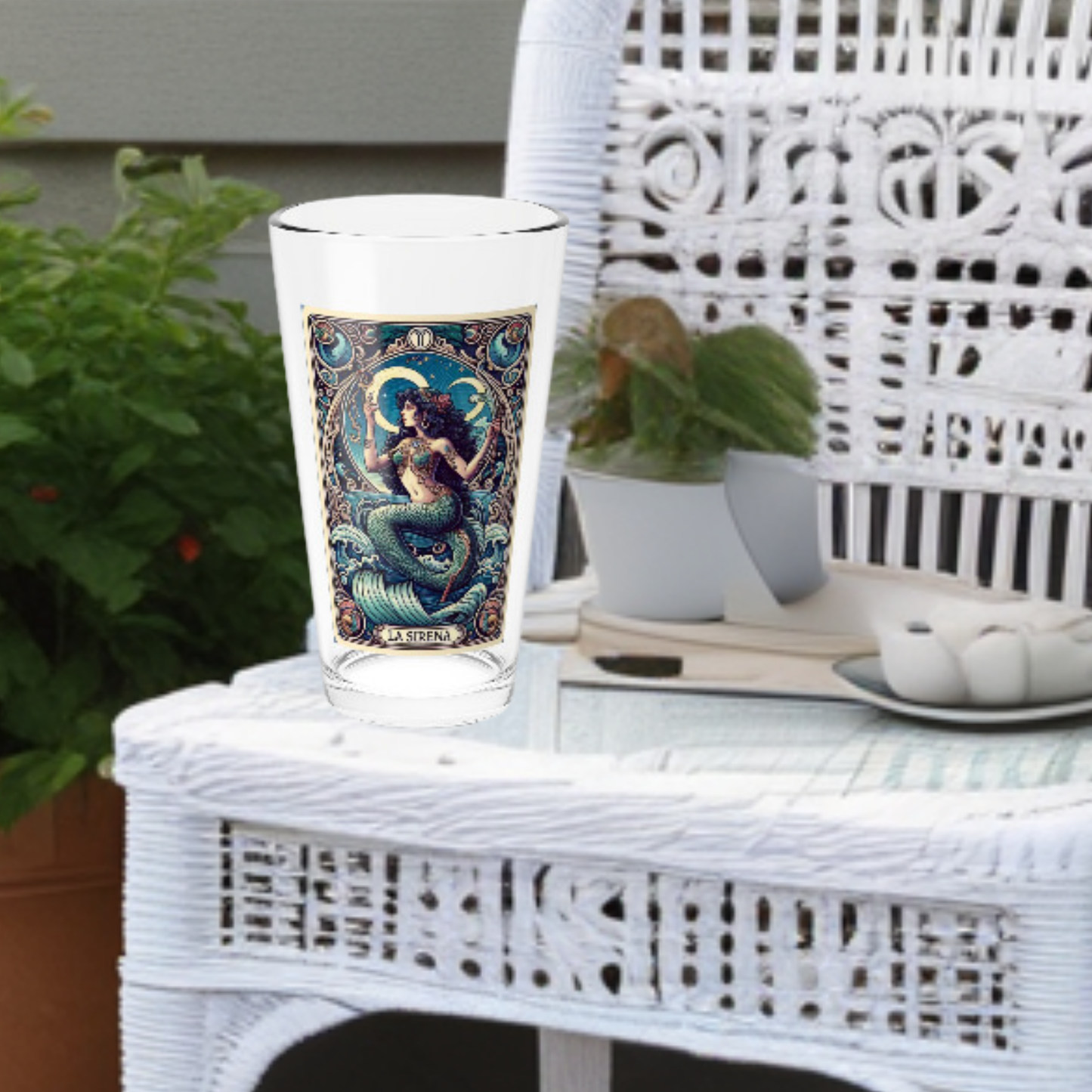Le Siren Loteria Tarot Pint Glass