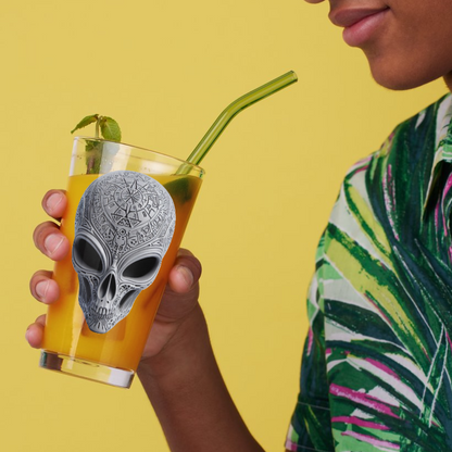 Alien Skull Pint Glass, 16oz