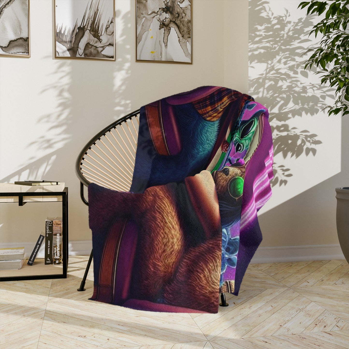 Poker Playing Dogs--with an Alien Velveteen Microfiber Blanket