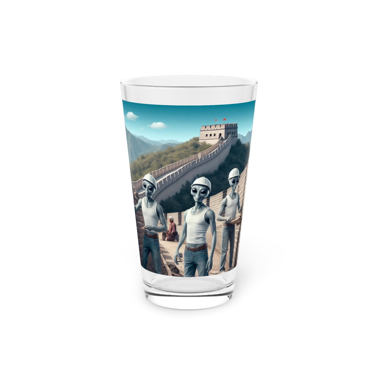 Aliens and The Great Wall Pint Glass