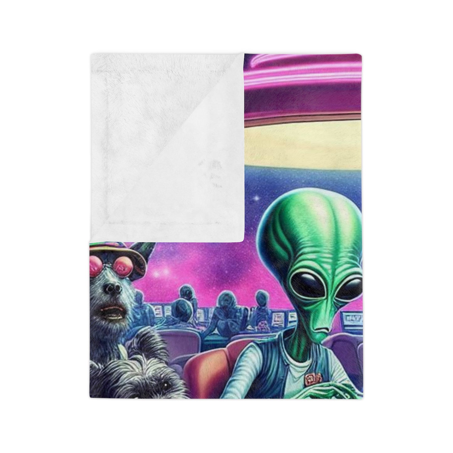 Poker Playing Dogs--with an Alien Velveteen Microfiber Blanket