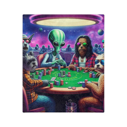 Poker Playing Dogs--with an Alien Velveteen Microfiber Blanket