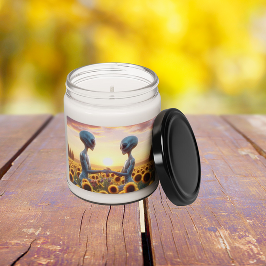 Aliens in Love Scented candle