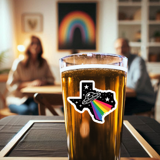 Pint-Texas Alien Pride